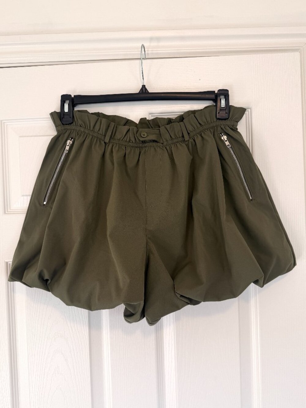 Olive Green High Rise Paperbag Waist Bubble Hem Shorts Zip Pockets XL